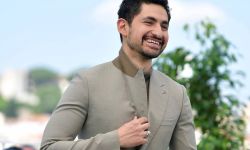 أمير المصري يروّج لفيلمه العالمي مع نجم "جيمس بوند"